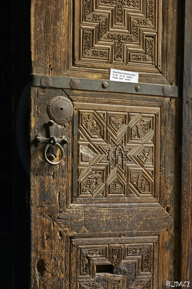 dveře od justiniánské baziliky z 11. století